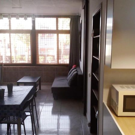 Primavera appartement tot 6 personen. Arona  Exteriör bild
