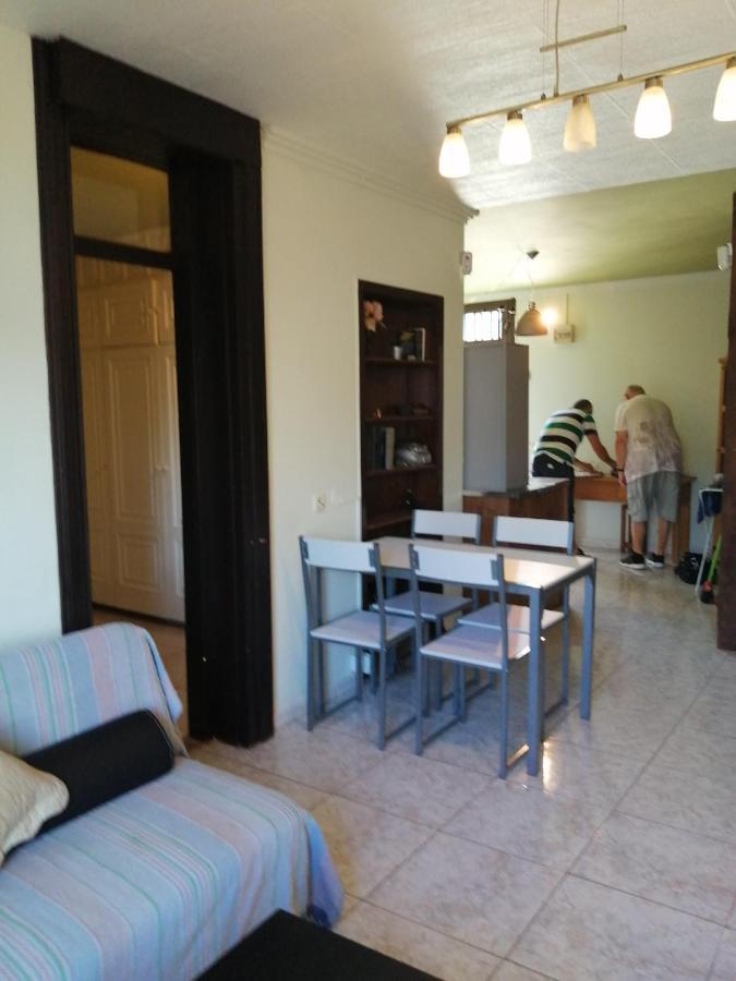Primavera appartement tot 6 personen. Arona  Exteriör bild